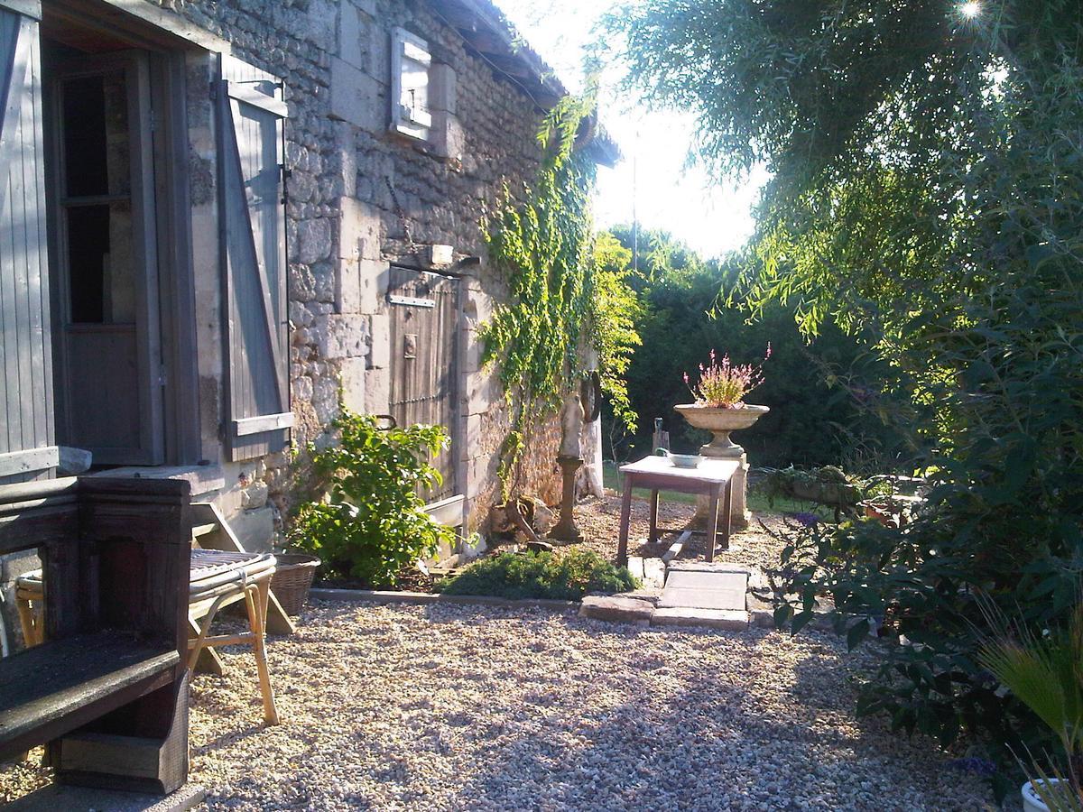 Bed and Breakfast Chez Brown Saint-Thomas-de-Cônac Zewnętrze zdjęcie